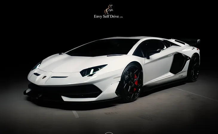 LAMBORGHINI AVENTADOR SVJ ANGLED VIEW LAMBORGHINI AVENTADOR SVJ ANGLED VIEW